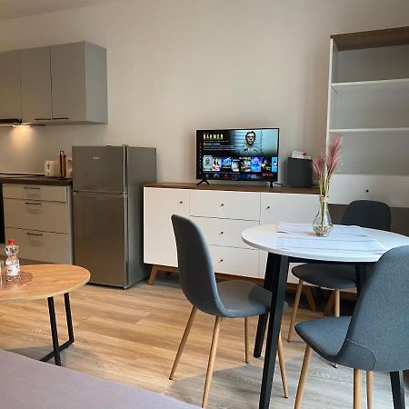 Einraumapartment-Top Lage, Modern! Lipsko Exteriér fotografie